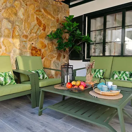 Holiday home Casa Femes Piscina Climatizada Playa Blanca (Lanzarote)