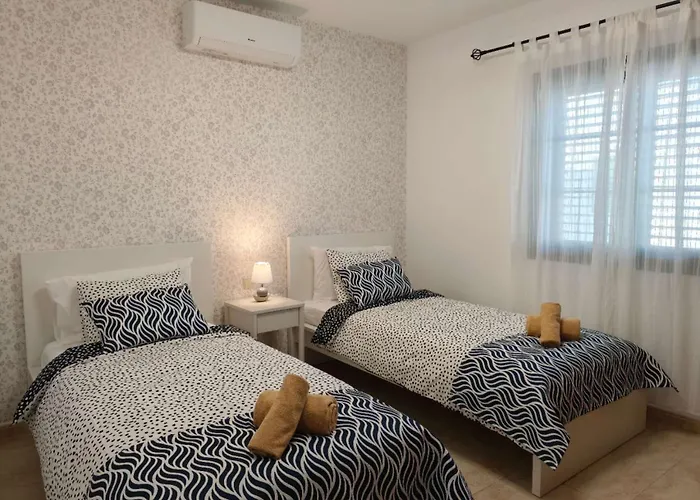 בית נופש Casa Femes Piscina Climatizada *