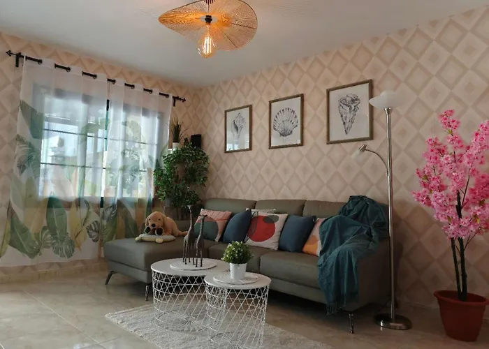 Casa Femes Piscina Climatizada *