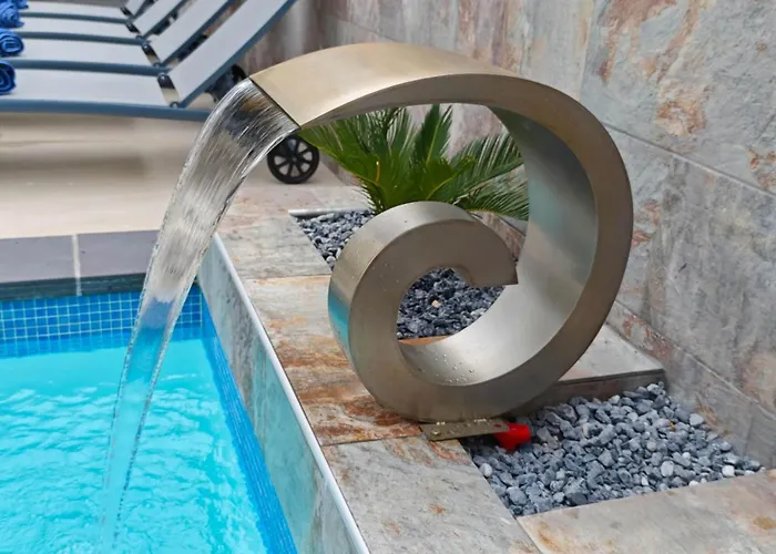 בית נופש Casa Femes Piscina Climatizada